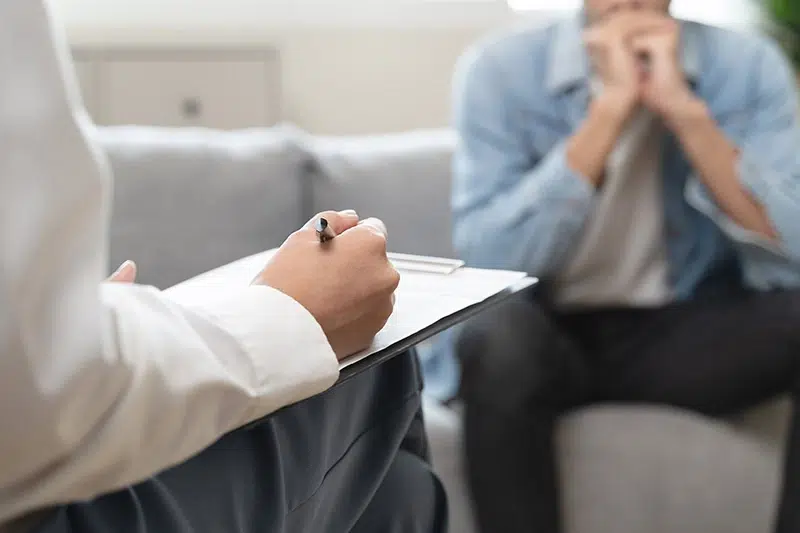 A person participates in inpatient therapy services.